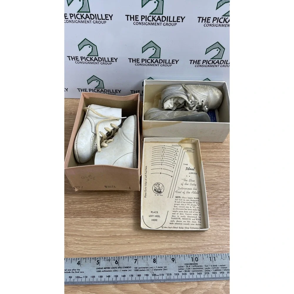 Vintage Mrs Days Ideal Baby Shoes Lot Antique Leather Booties Boxes Ephemera